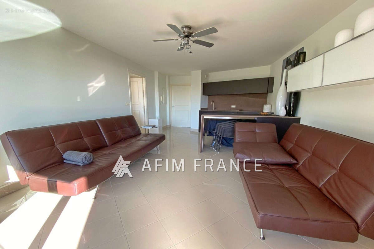 Appartement à BEAUSOLEIL