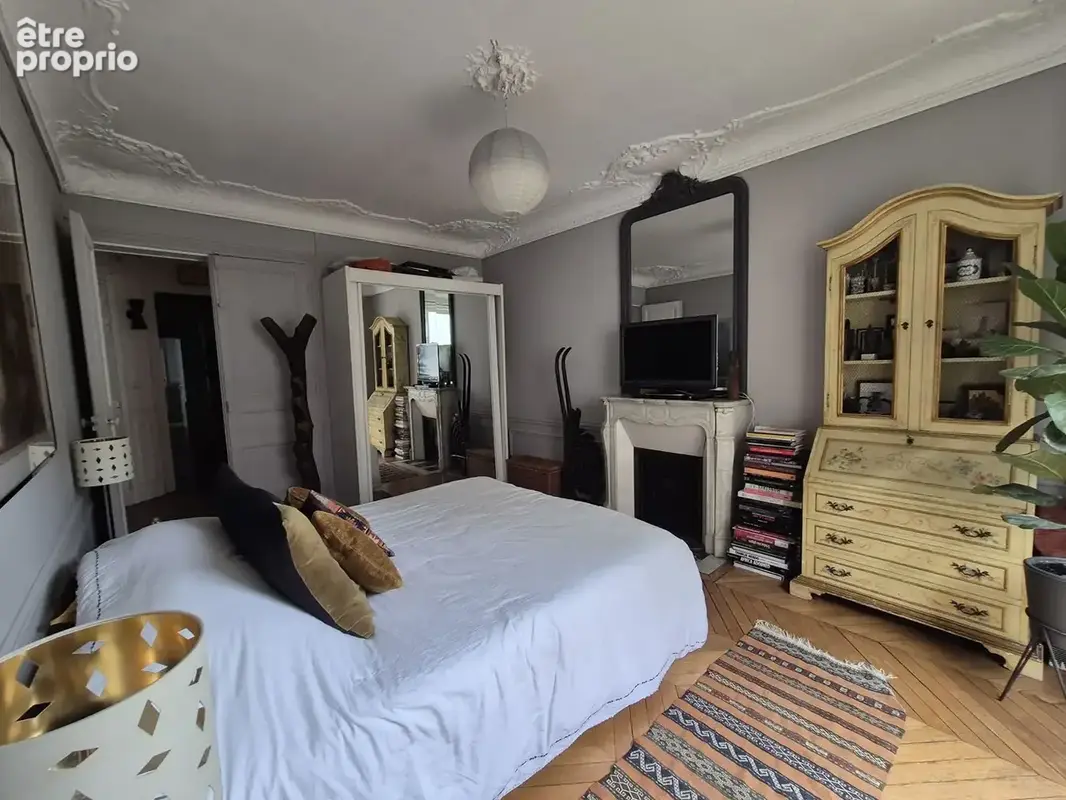 Appartement 3 pièces 80 m² à vendre à Paris-18e (75018) - photo 5