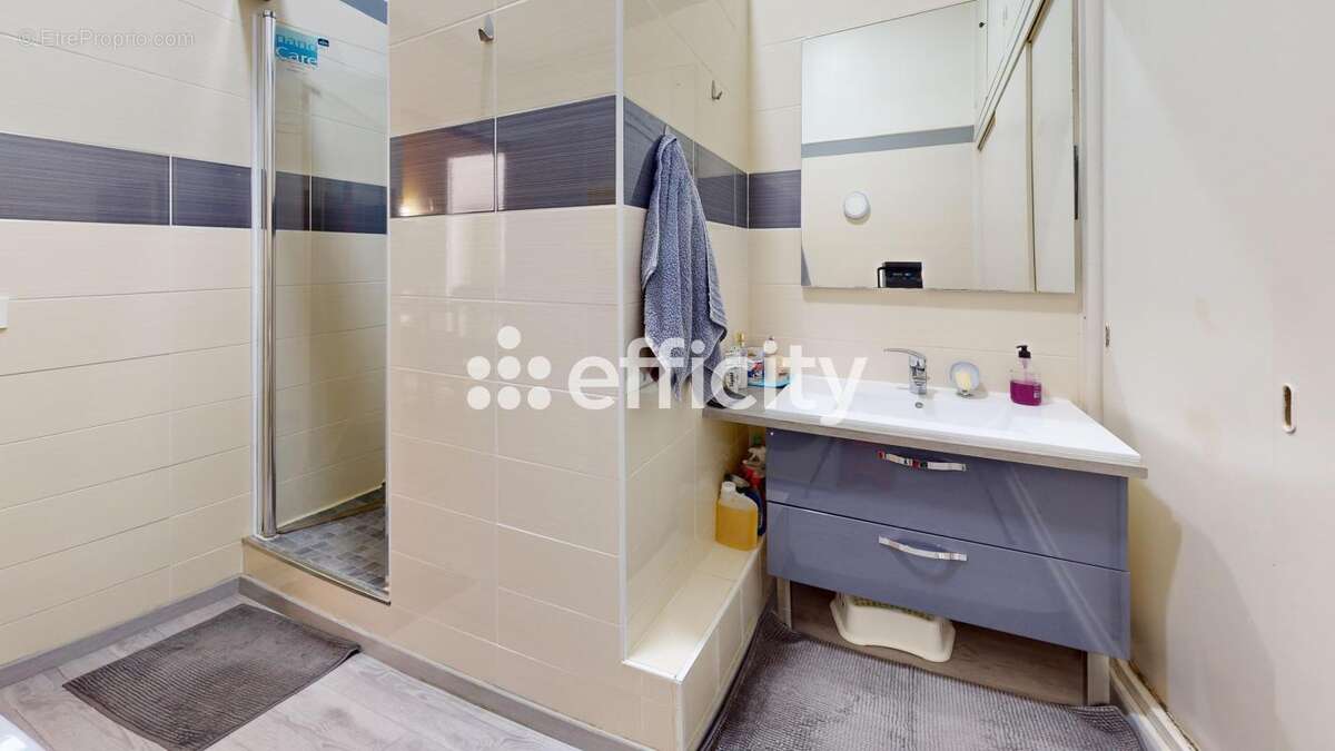 Appartement à LYON-4E