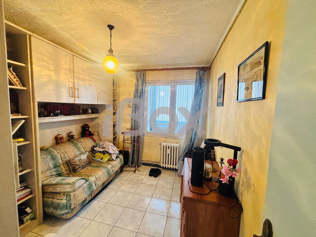 Appartement à LA VALETTE-DU-VAR