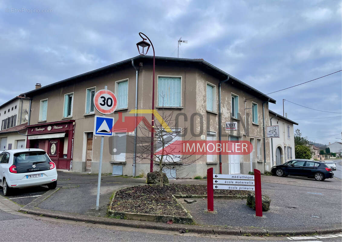 Maison à PULLIGNY