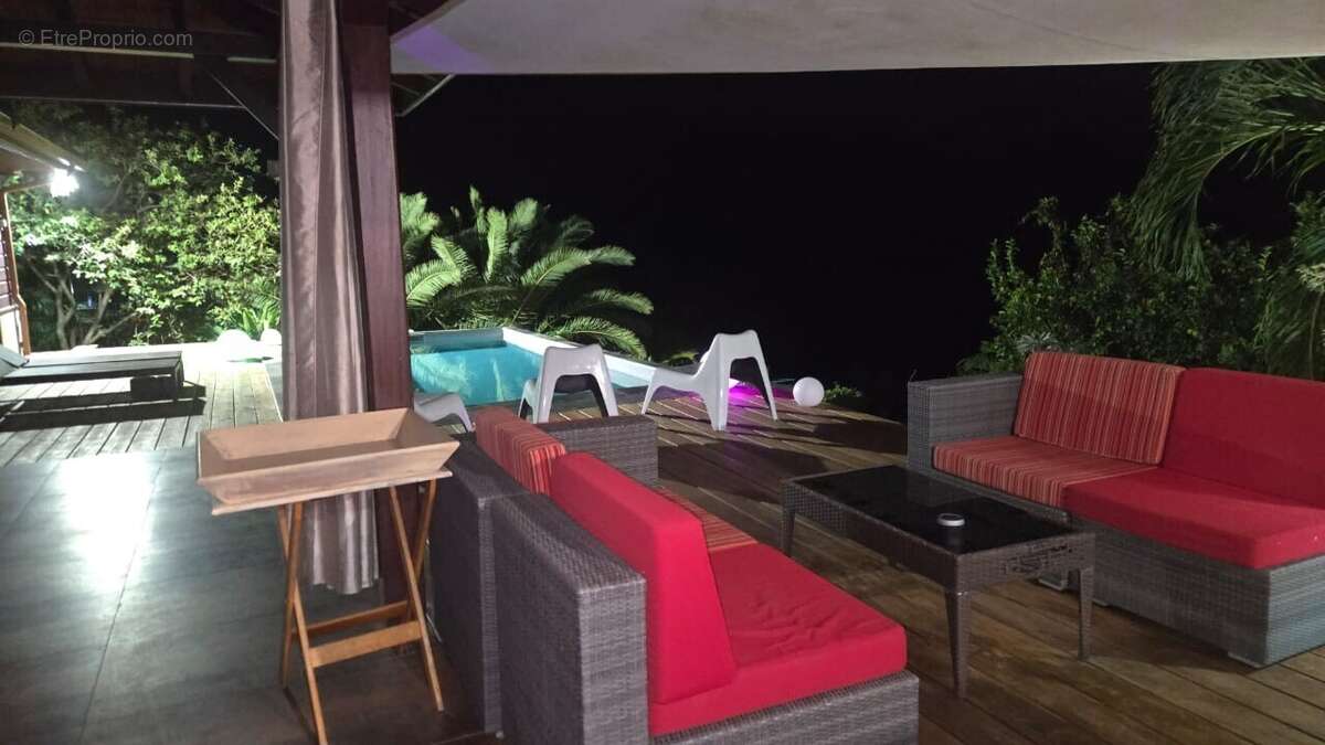 Maison à CASE-PILOTE