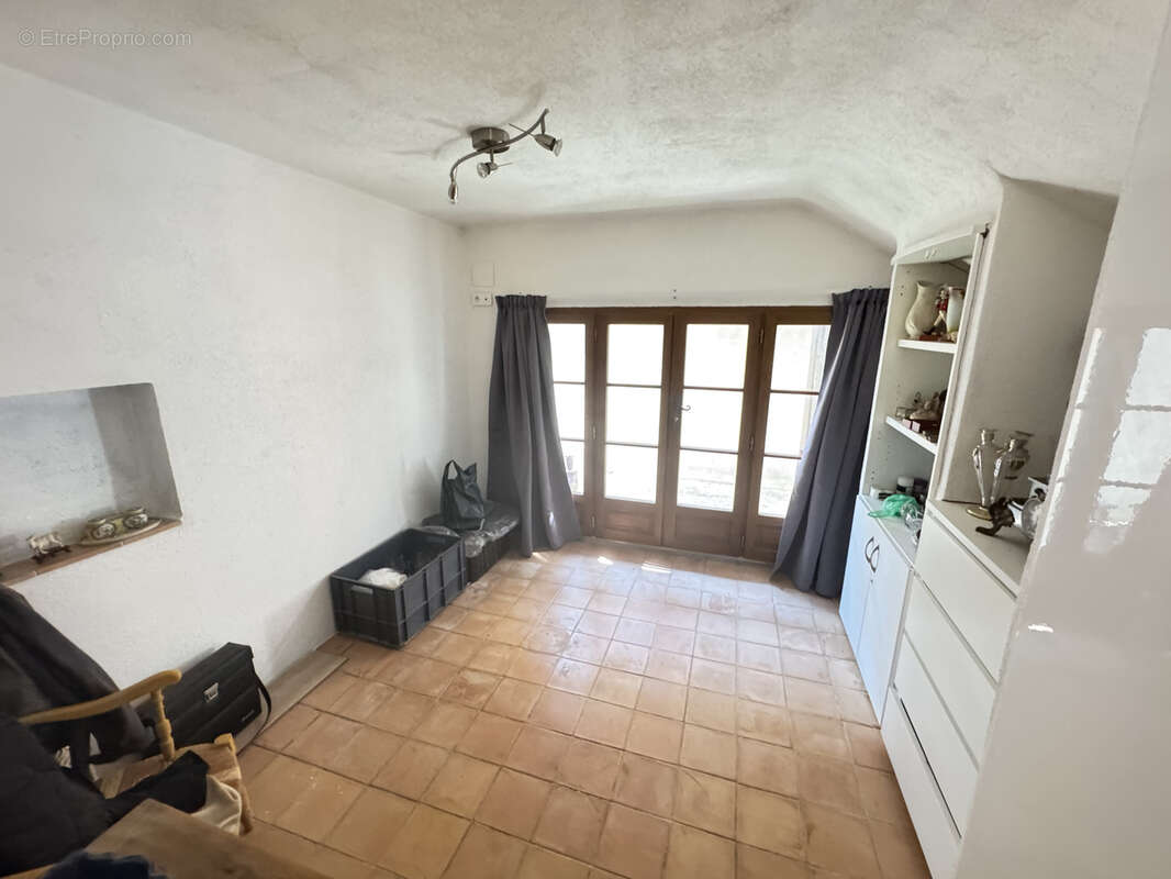 Maison à REGUSSE