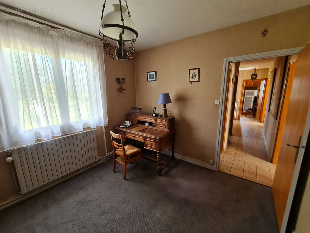 Maison à CALLENGEVILLE