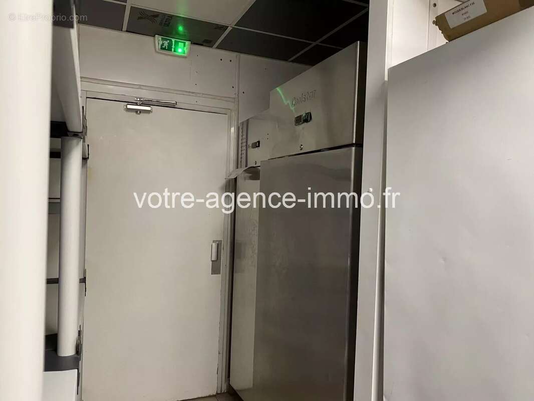 Commerce à SAINT-ANDRE-DE-LA-ROCHE