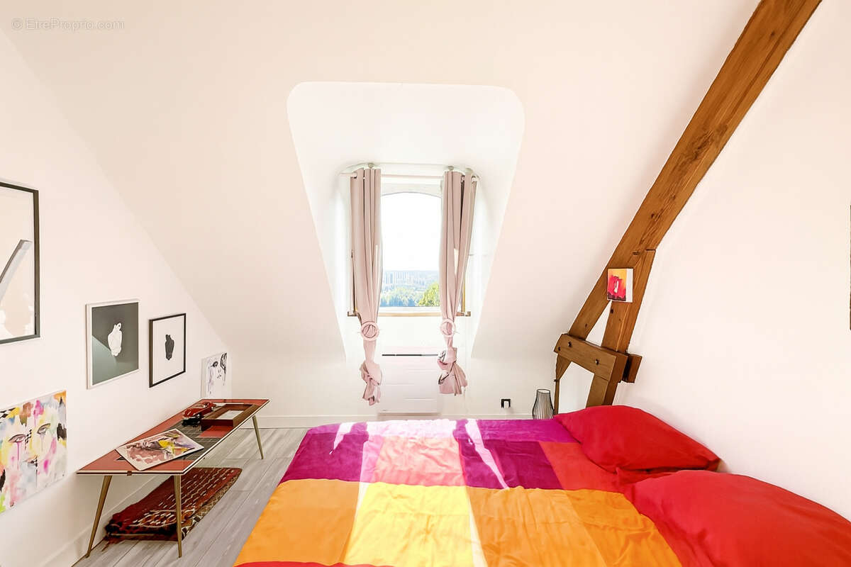 Maison à FOLLAINVILLE-DENNEMONT