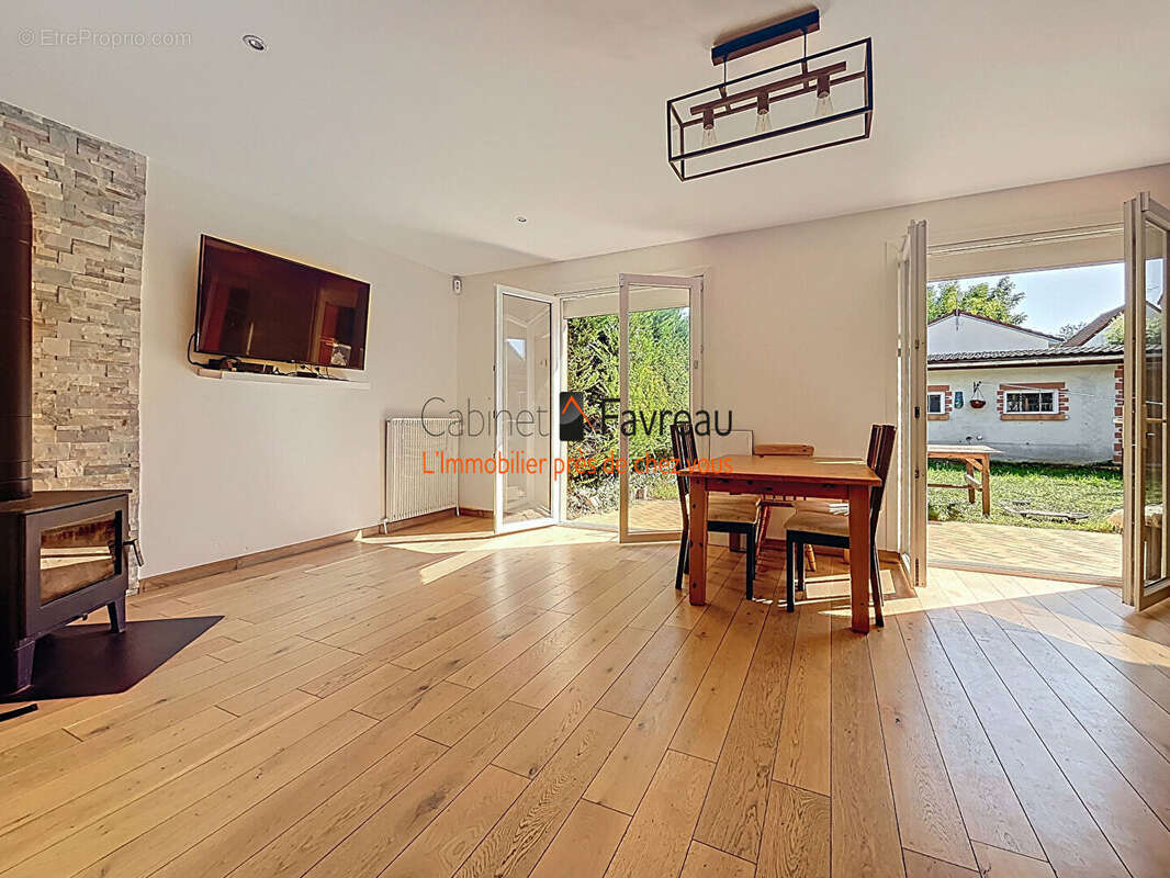 Maison à CHOISY-LE-ROI