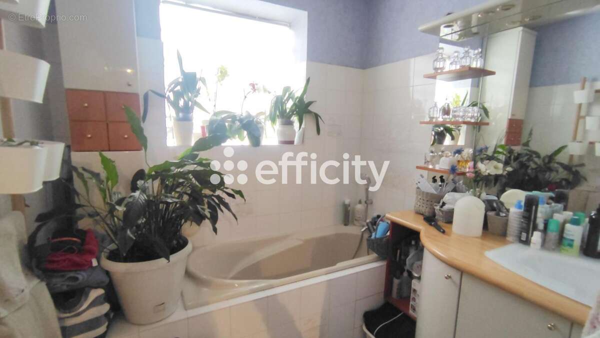 Appartement à BRIVE-LA-GAILLARDE