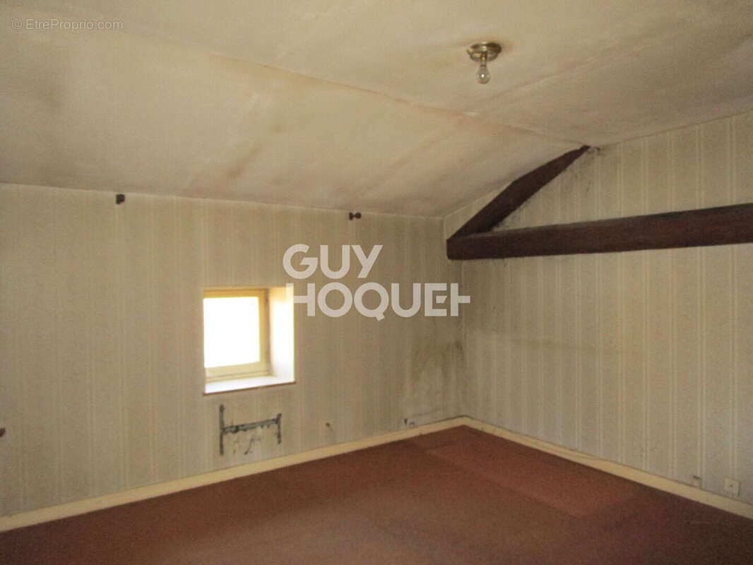 Maison à LAVOUTE-CHILHAC