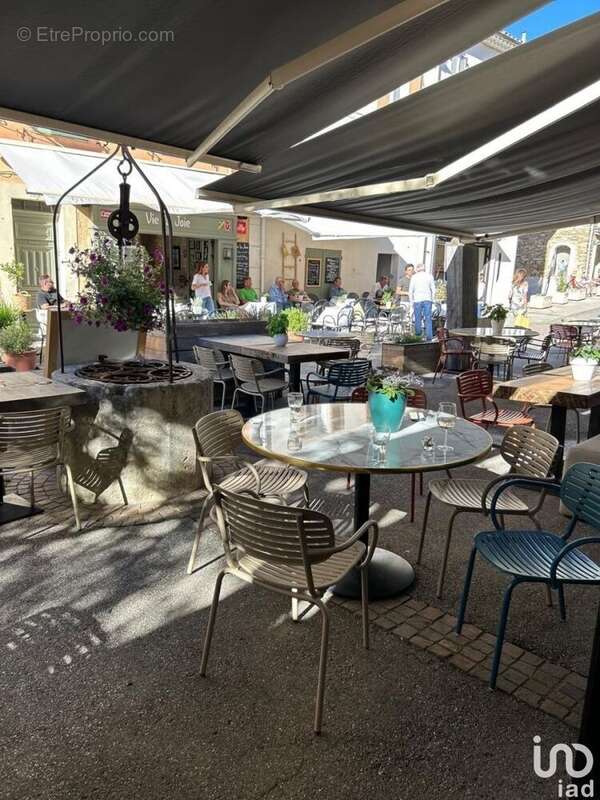 Photo 8 - Commerce à LA GARDE-FREINET