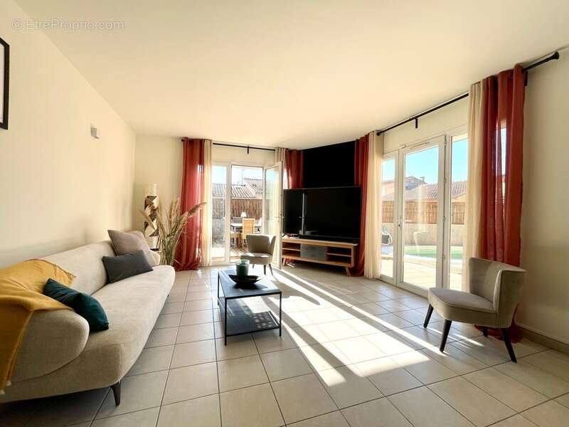 Maison à AIGUES-MORTES