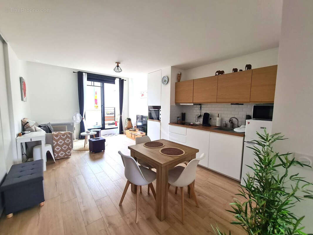 Appartement Chevry Cossigny 2 pièce(s) 42.8 m2 - photo 3