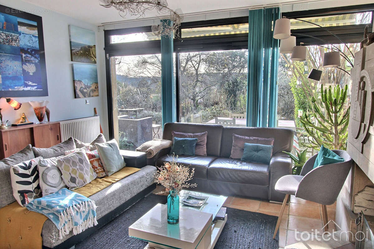 Maison à SAINT-REMY-LES-CHEVREUSE