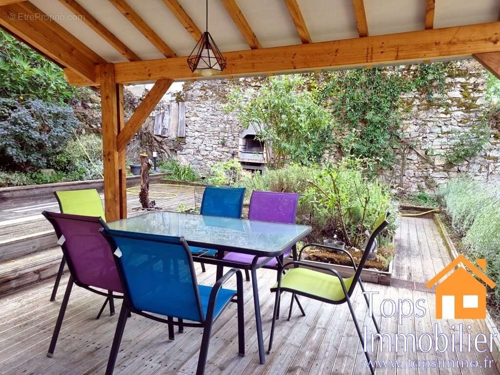 Maison à VILLEFRANCHE-DE-ROUERGUE