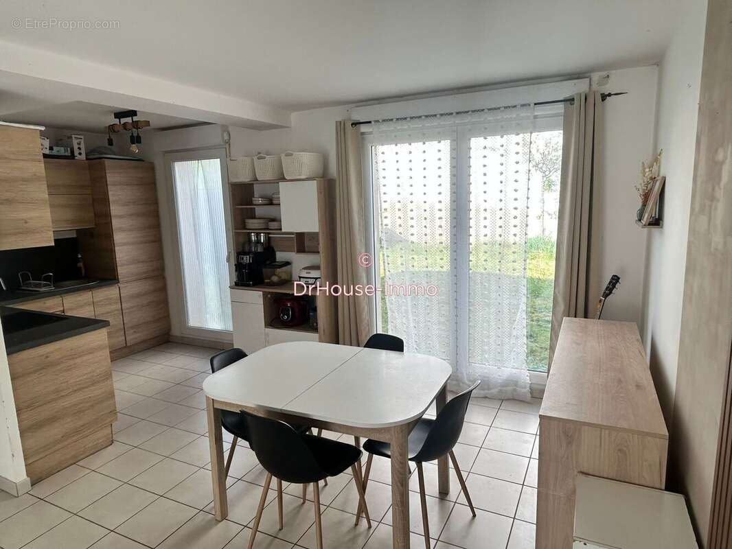 Maison 78 m² à Gargenville  - photo 4