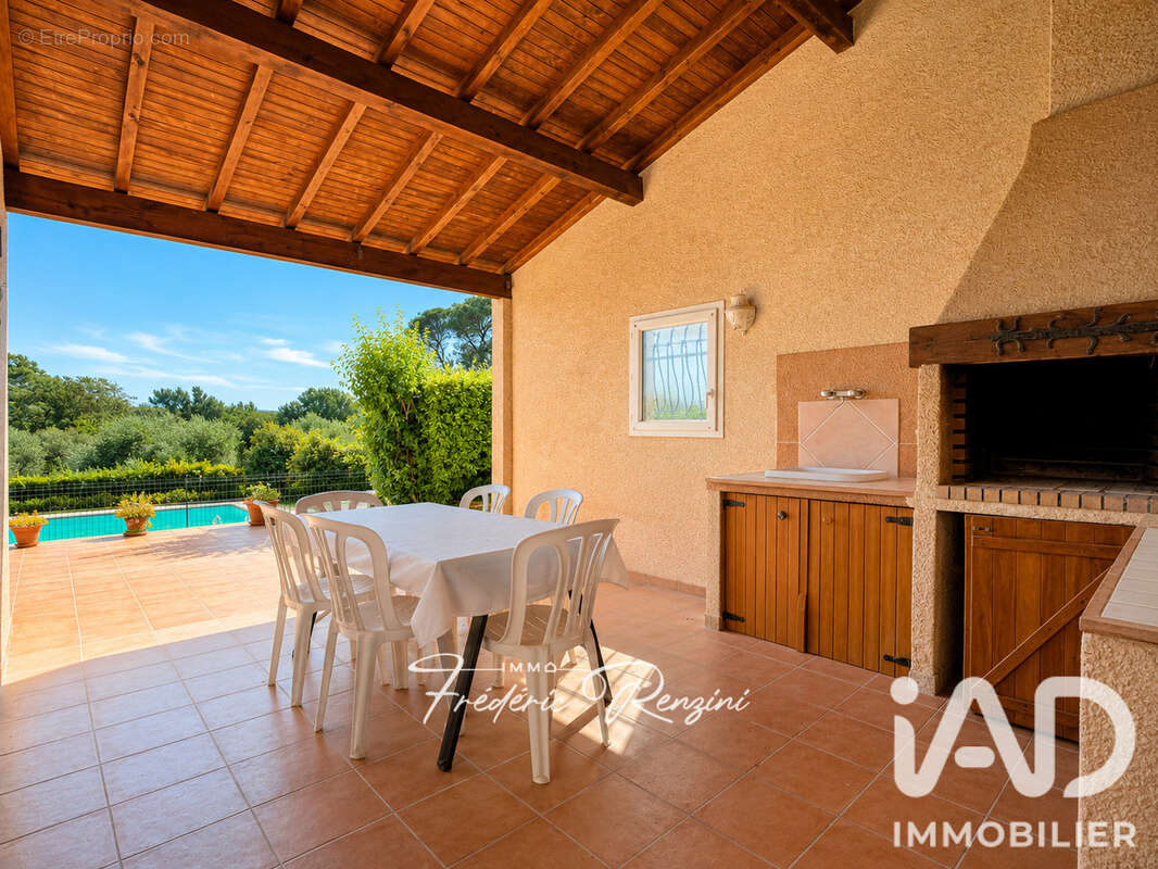 Maison 140 m² à Pennautier  - photo 5