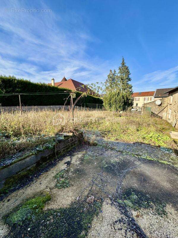 Maison à NARBEFONTAINE