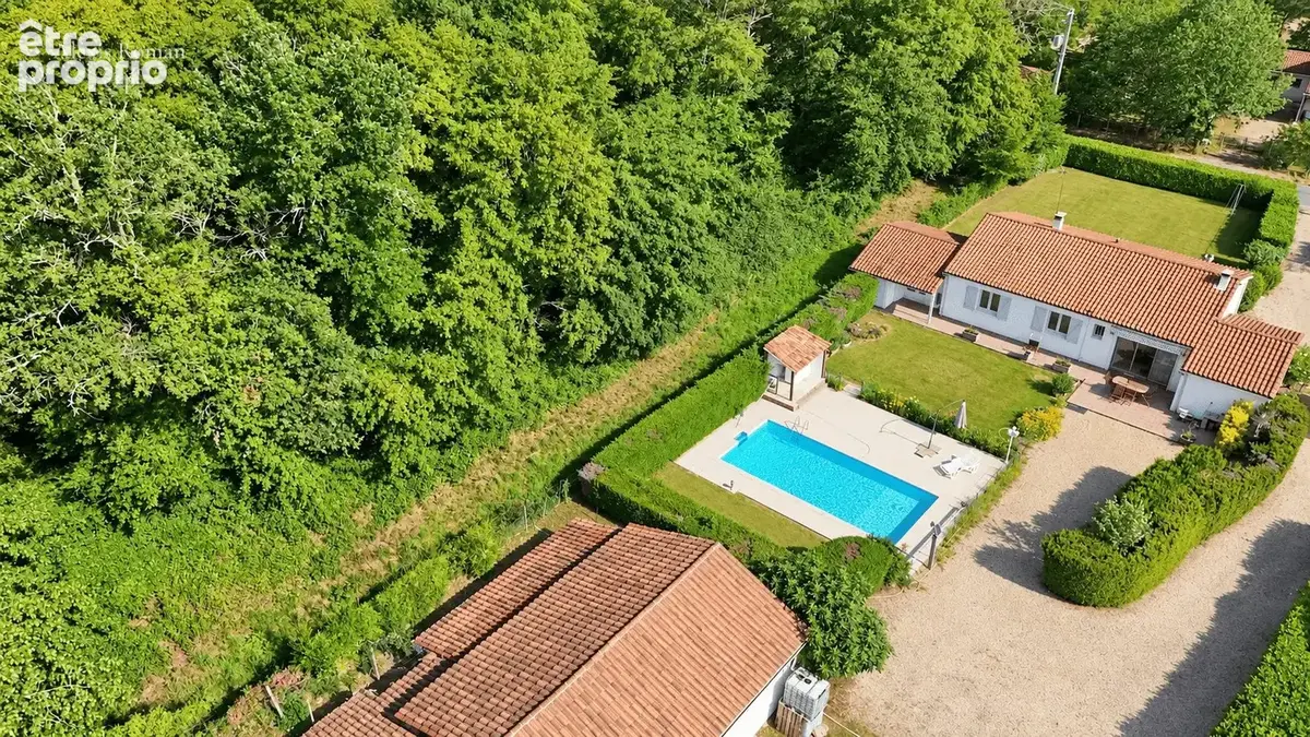 Maison à MONTPON-MENESTEROL