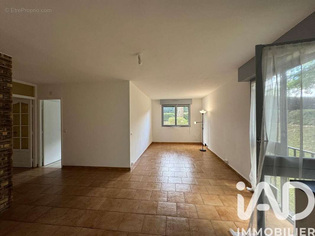 Photo 3 - Appartement à GRIGNY