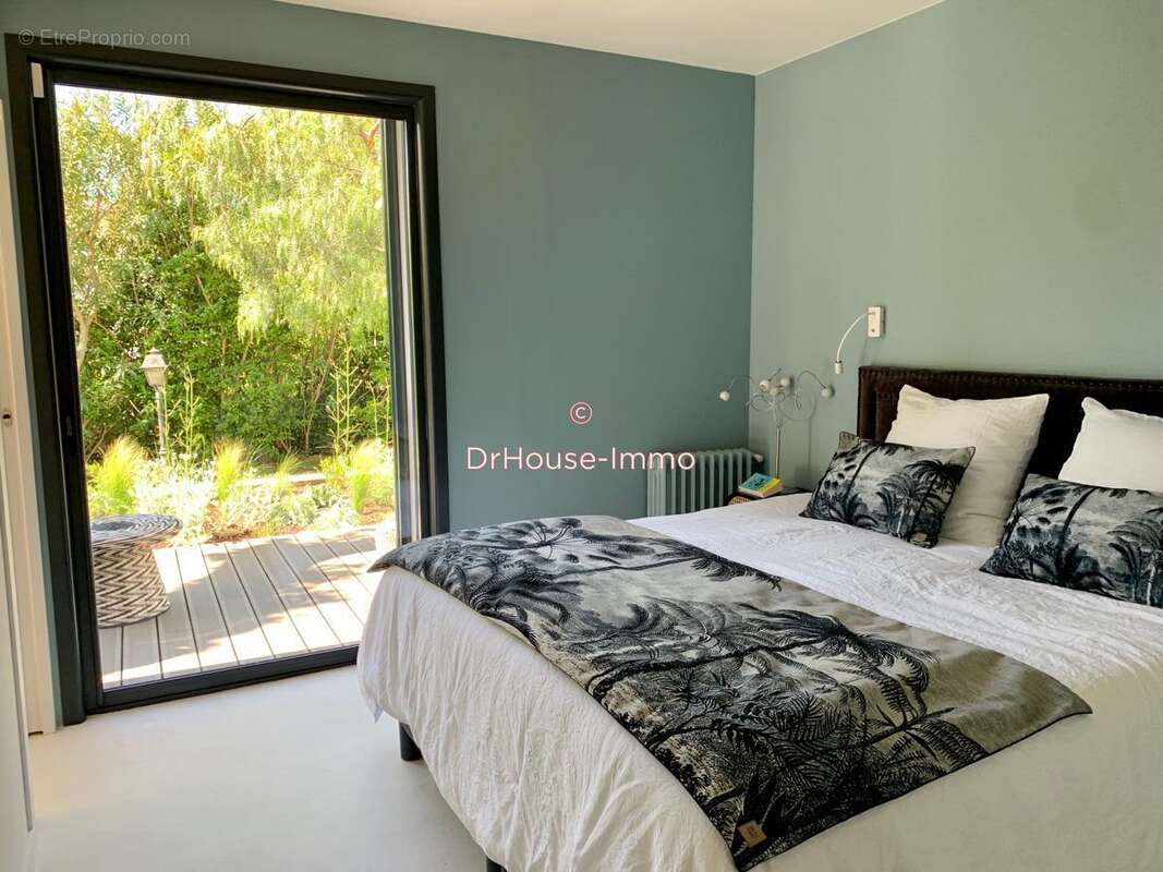 Appartement 50 m² à Issy-Les-Moulineaux  - photo 2