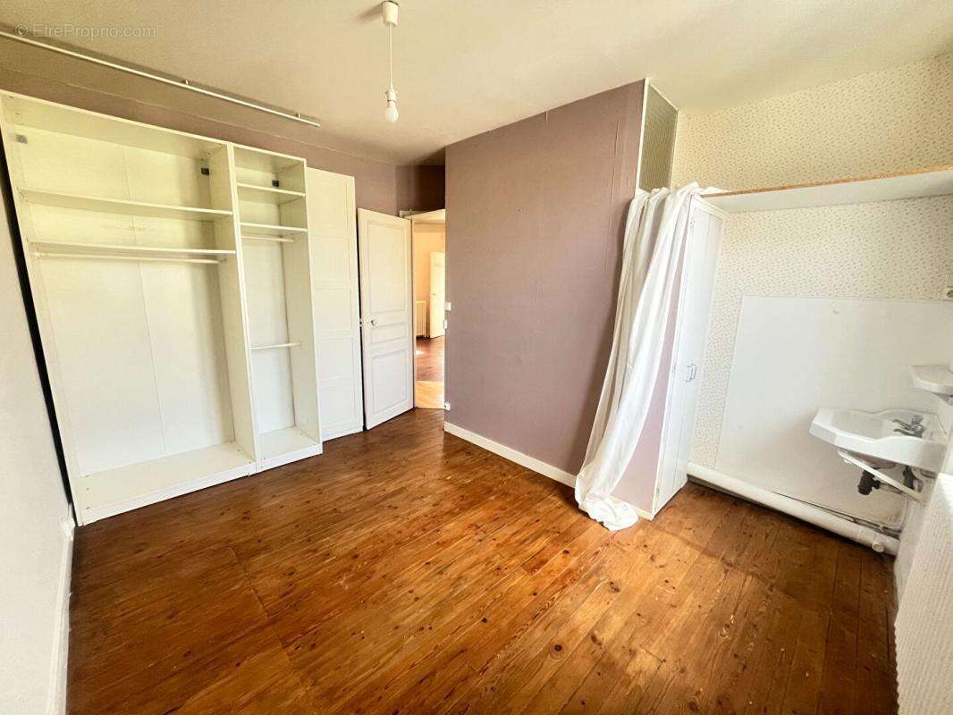 Appartement à LE POULIGUEN