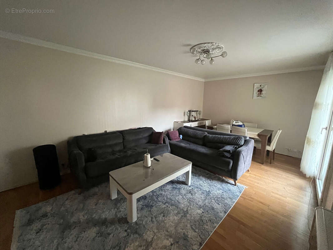 Appartement à BONDY