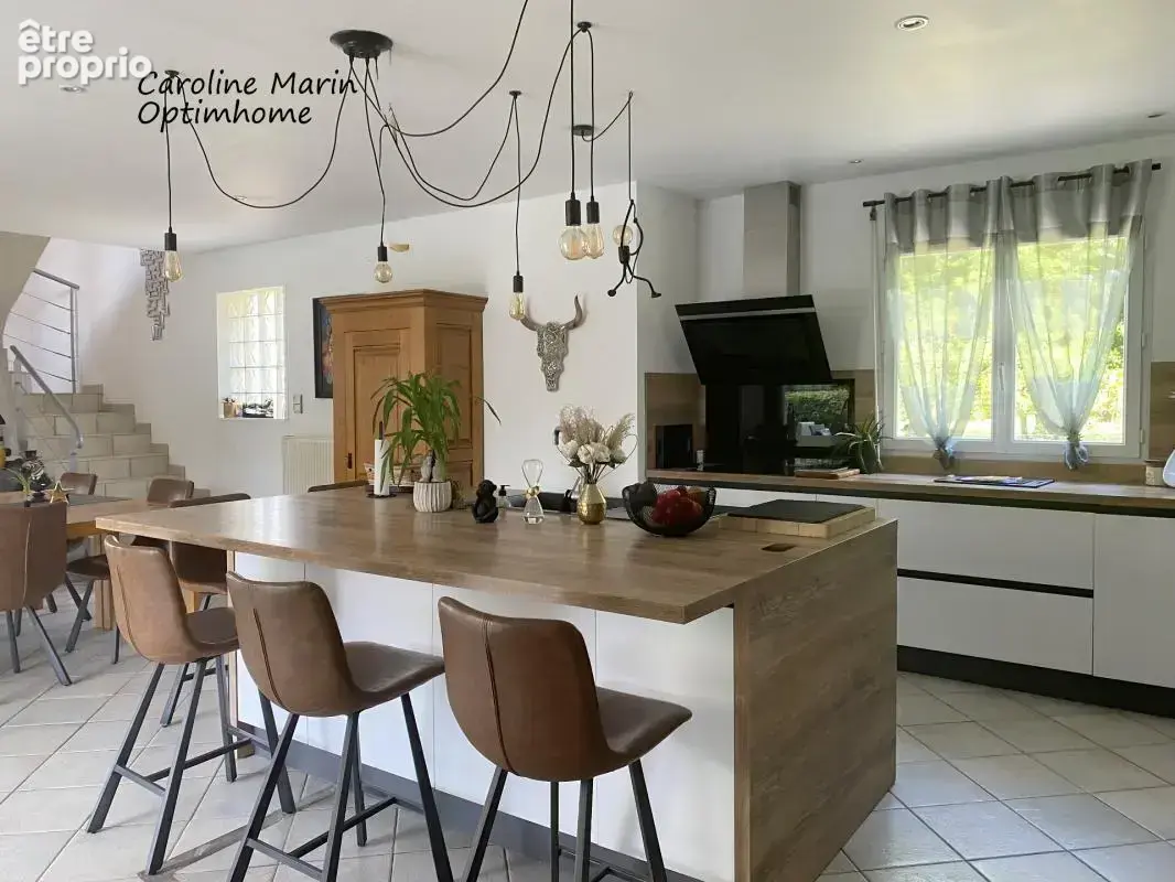 Vironvay – Maison contemporaine lumineuse de 200 m² sur 1 400 m² de terrain - photo 6