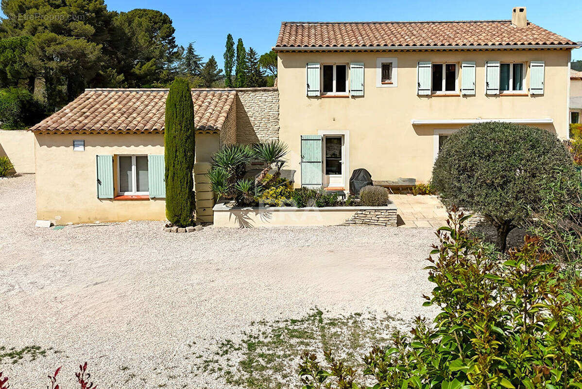 Maison à BOUC-BEL-AIR