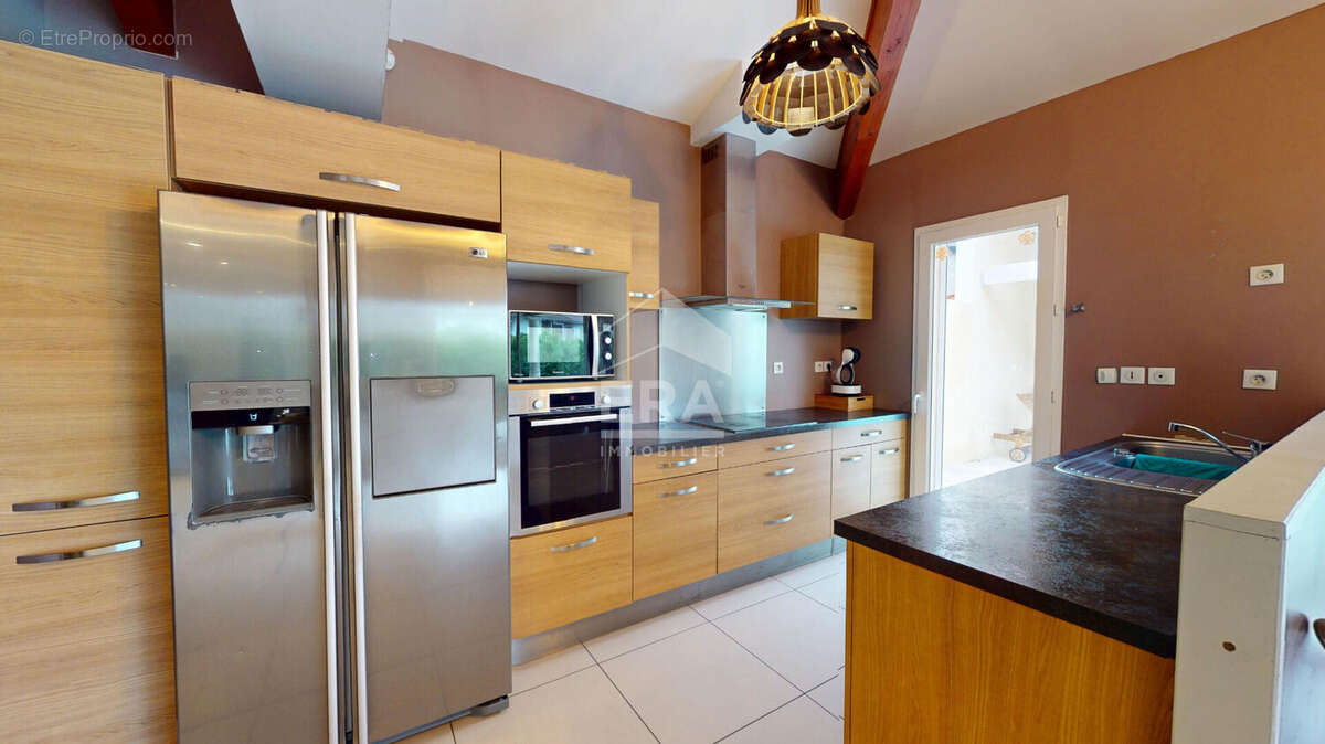 Maison à SAINT-MAURICE-DE-GOURDANS