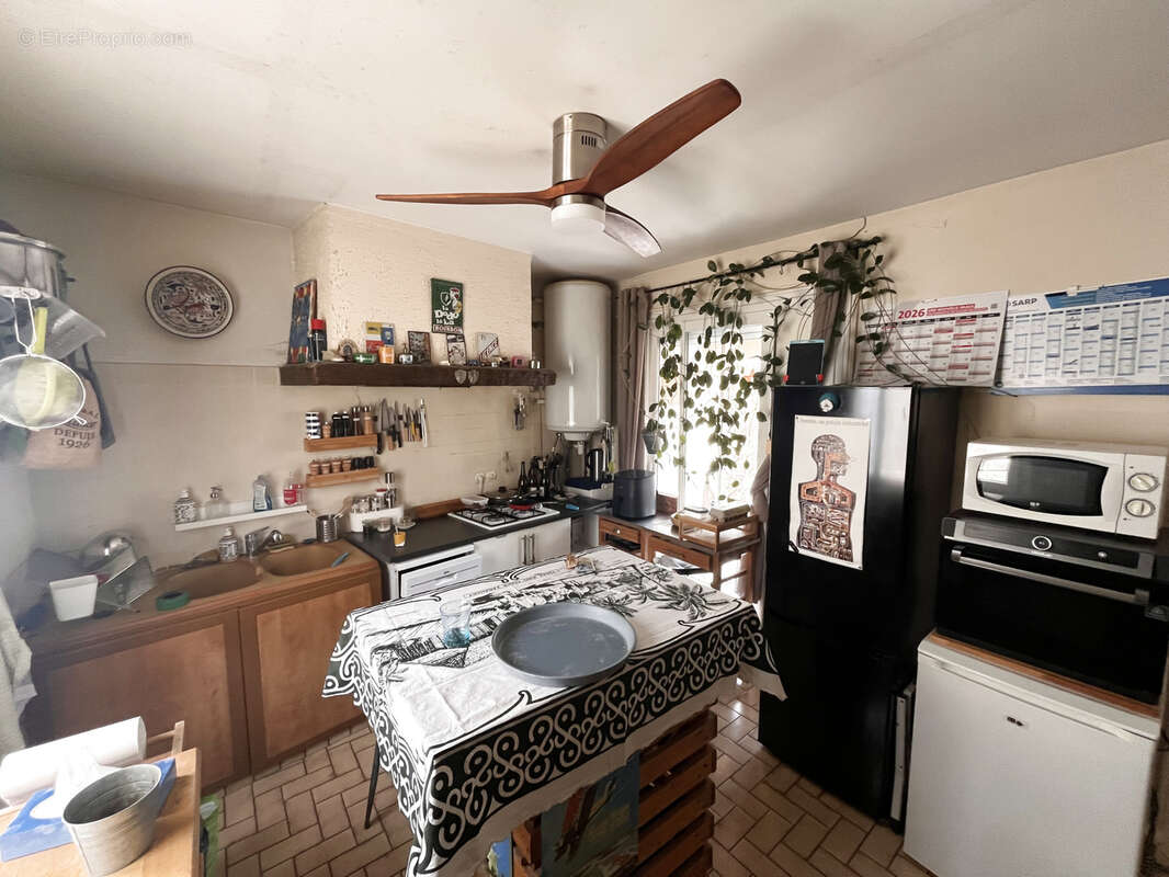 Appartement à MAUGUIO