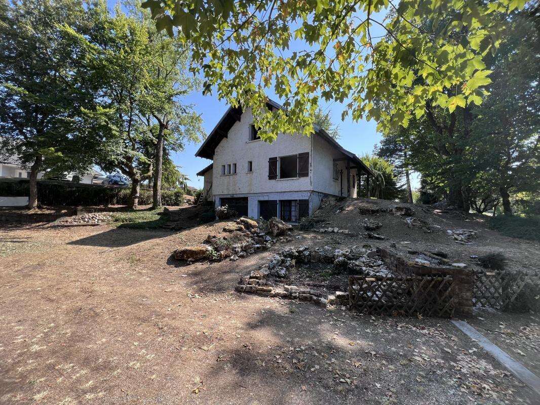 Maison 138 m² à Montbouton  - photo 17