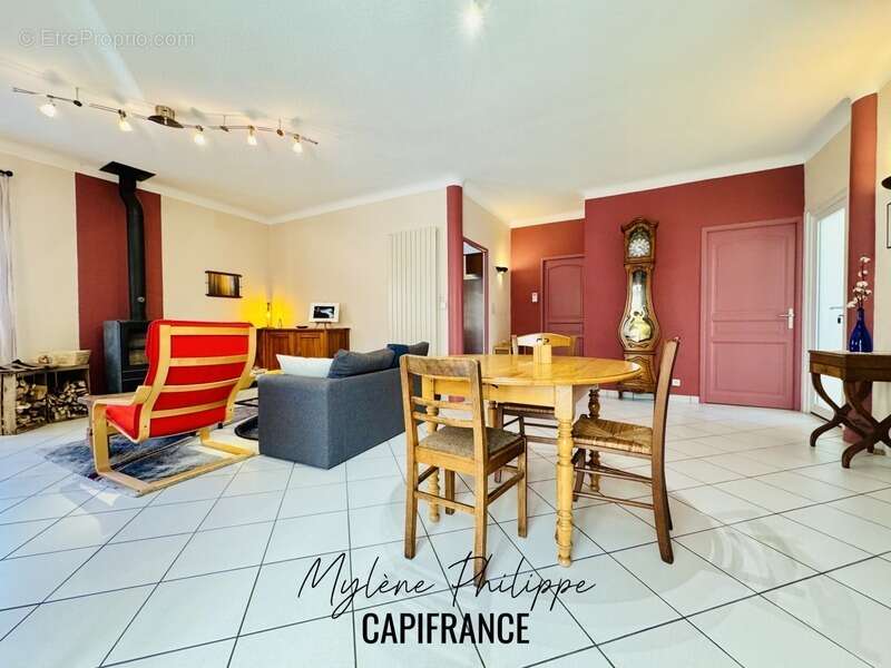 Appartement à SERRES
