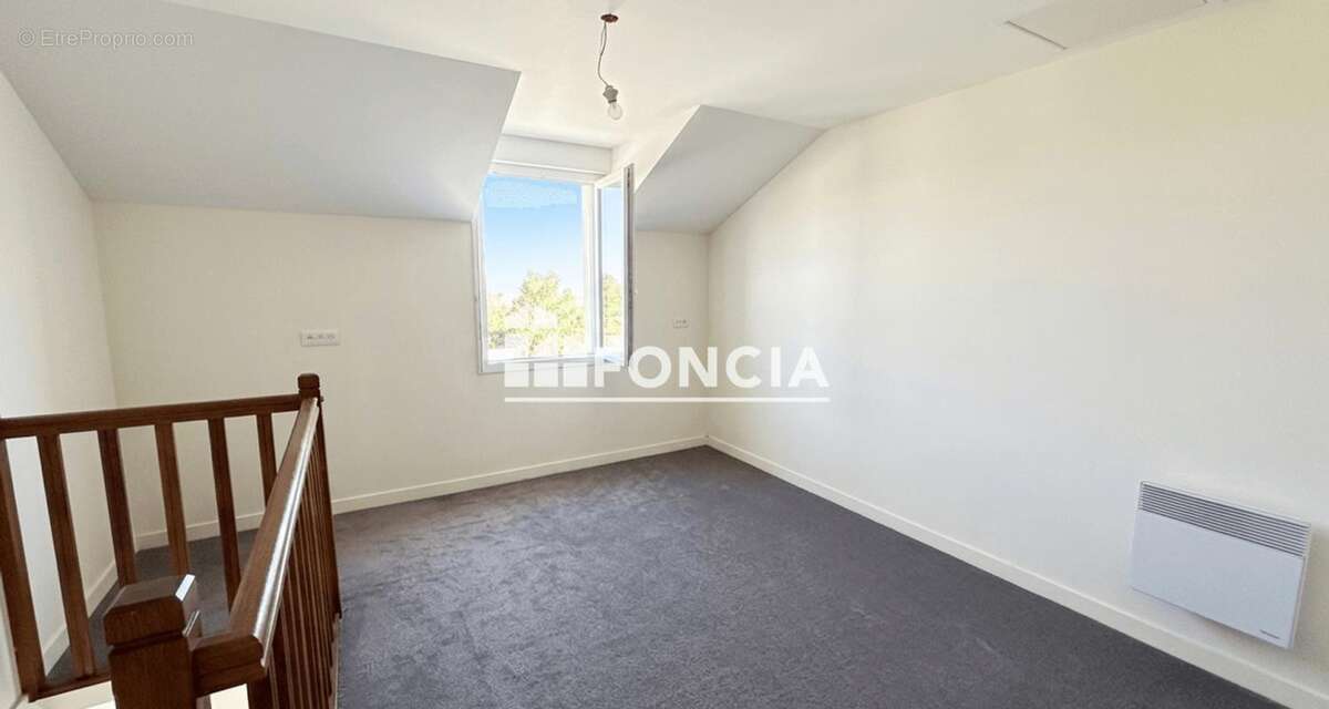 Appartement à MONTROUGE