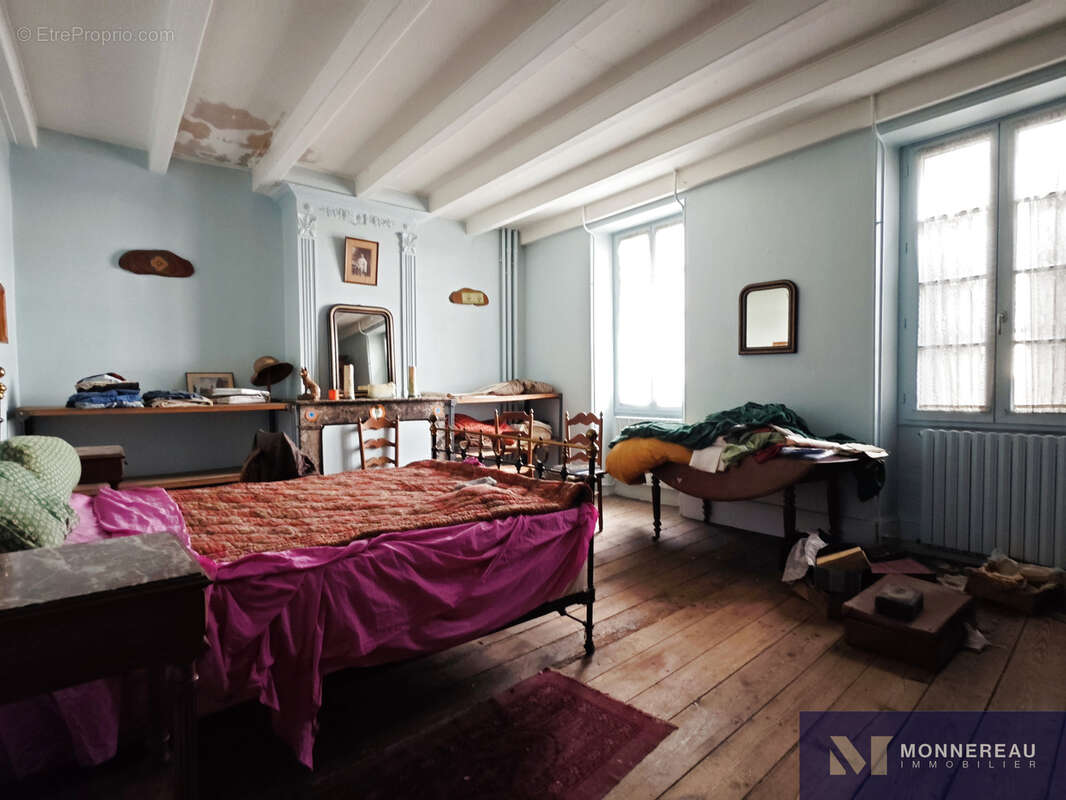 Maison à TOUVERAC