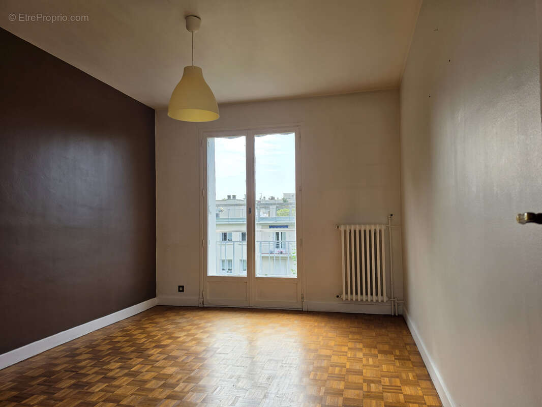 Appartement à JOUE-LES-TOURS