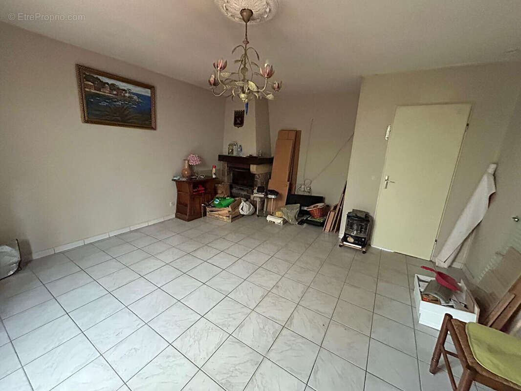 Maison à MARGNY-LES-COMPIEGNE