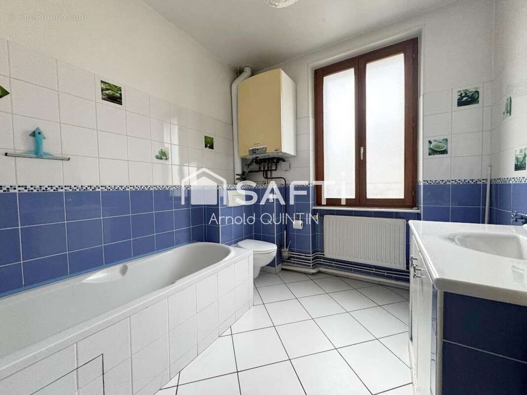 Photo 4 - Maison à ETAIN