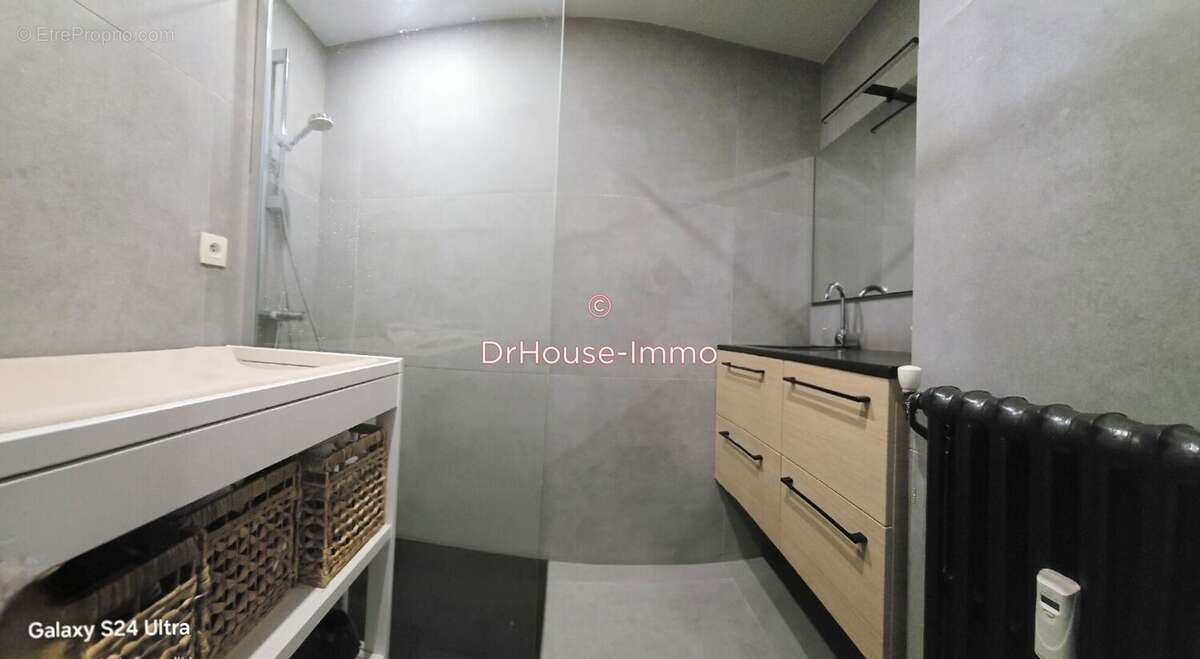 Appartement à FRAISSES