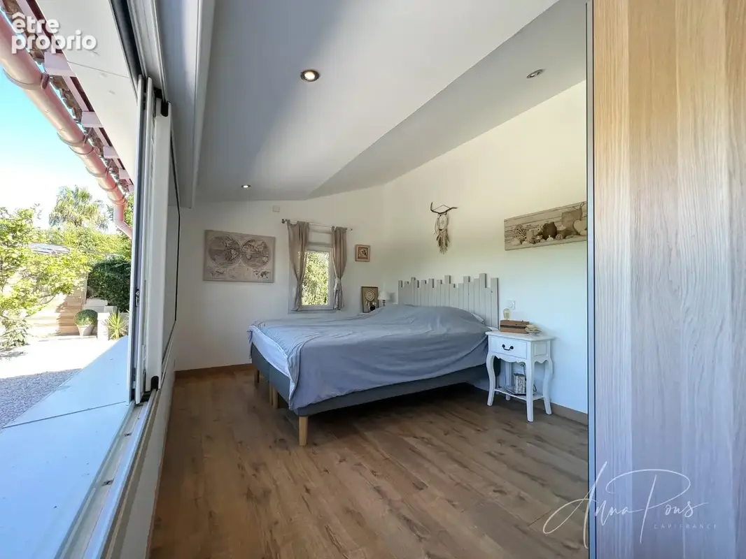 Dpt Var (83), à vendre HYERES Villa sans vis à vis- 1000m² de terrain - 3 chambres  - piscine - jardin - GARAGE - photo 15