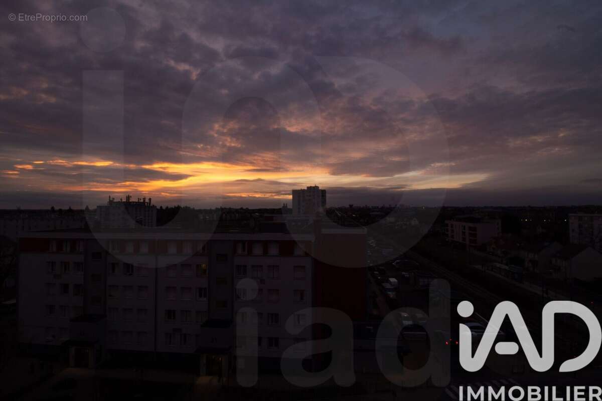 Photo 9 - Appartement à SAINT-JEAN-DE-BRAYE