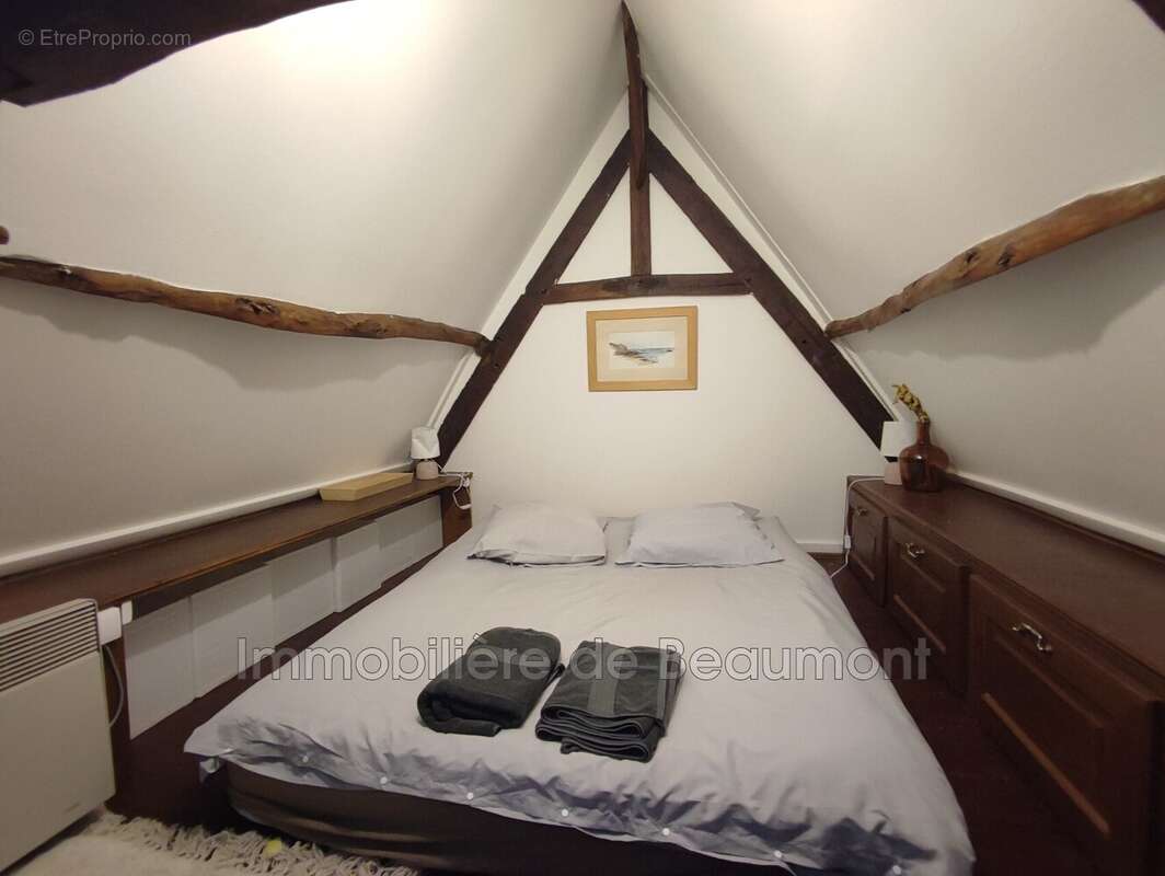 Maison à BEAUMONT-LE-ROGER