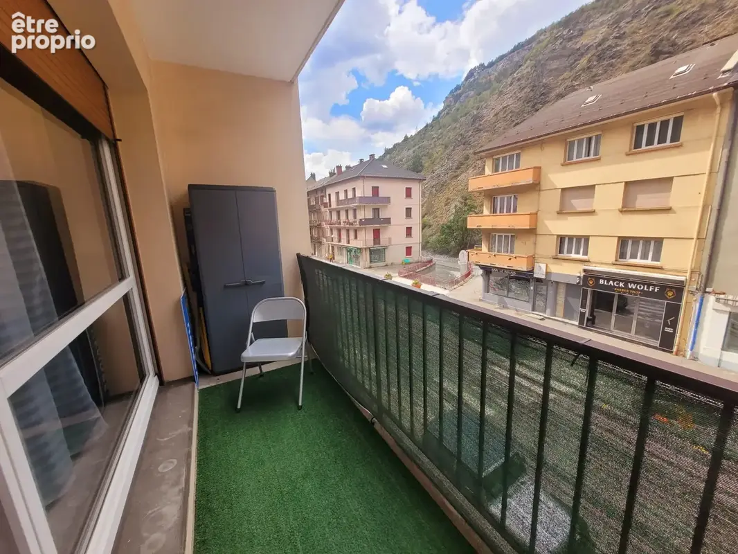 Appartement 4 pièces 81 m² à vendre à Fourneaux (73500) - photo 9