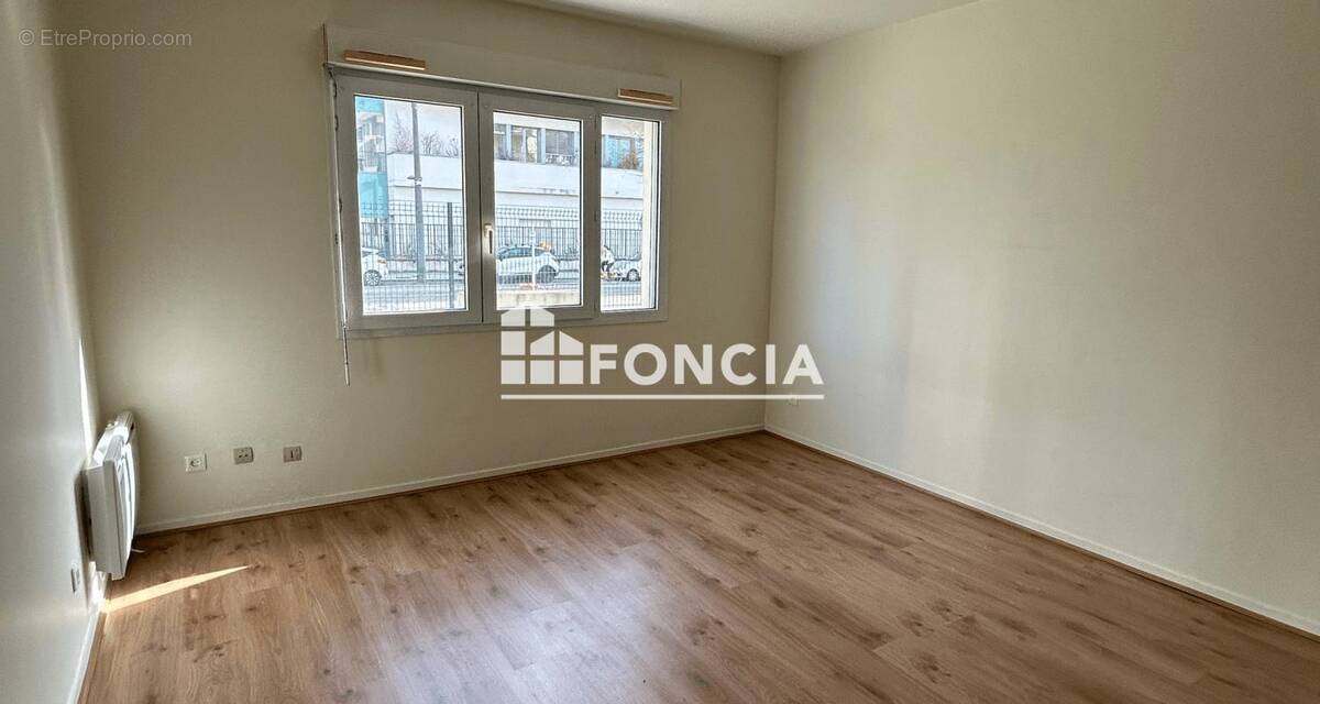 Appartement à LYON-8E
