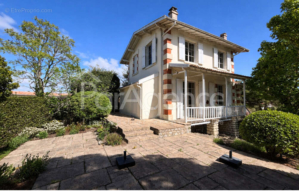 Maison à SAINT-PALAIS-SUR-MER