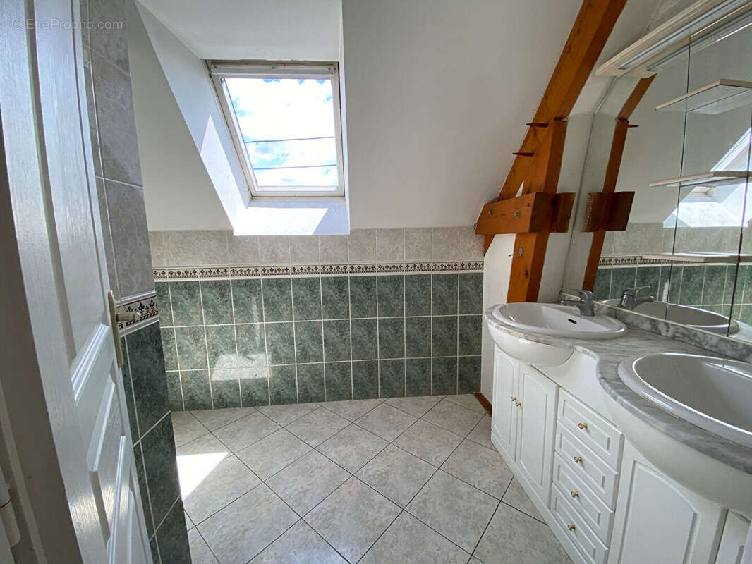 Maison non mitoyenne de 132.25 m² avec 4 chambres sur un terrain de 426 m² - photo 13
