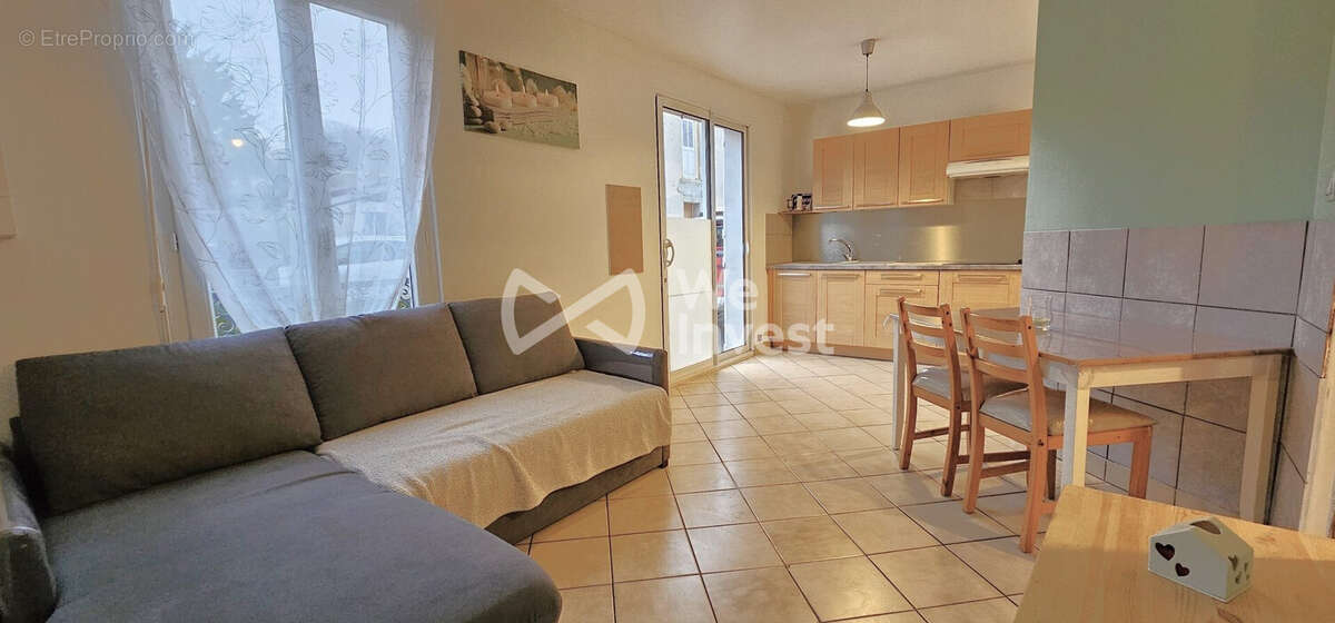 Maison à REBAIS