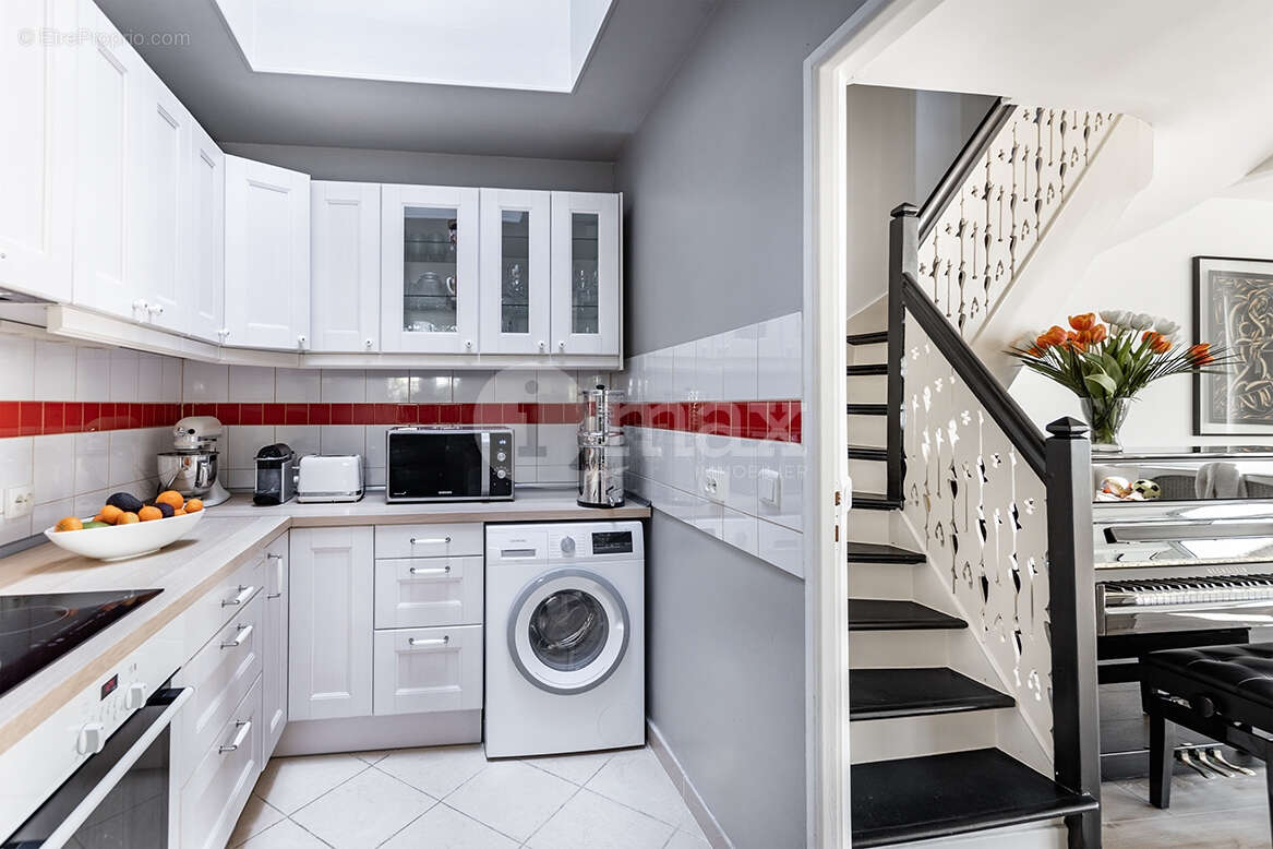 Maison à COURBEVOIE