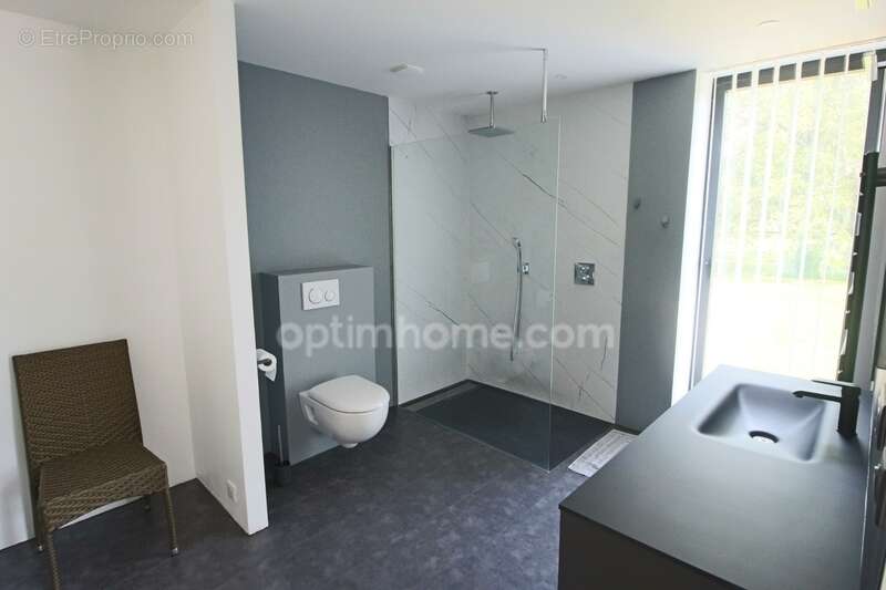 Templeuve-en-Pévèle – Maison cubique récente de 175 m² – Semi plain pied – Prestations haut de gamme - photo 14
