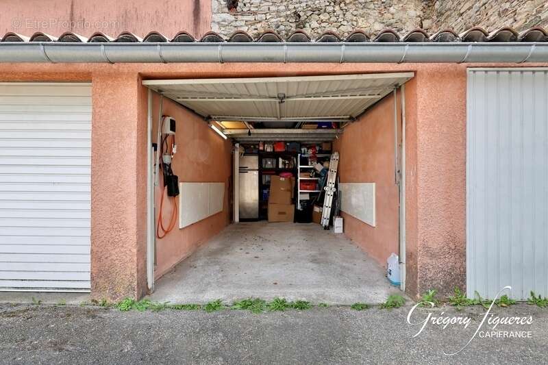 Appartement à SAINT-ANDEOL-LE-CHATEAU