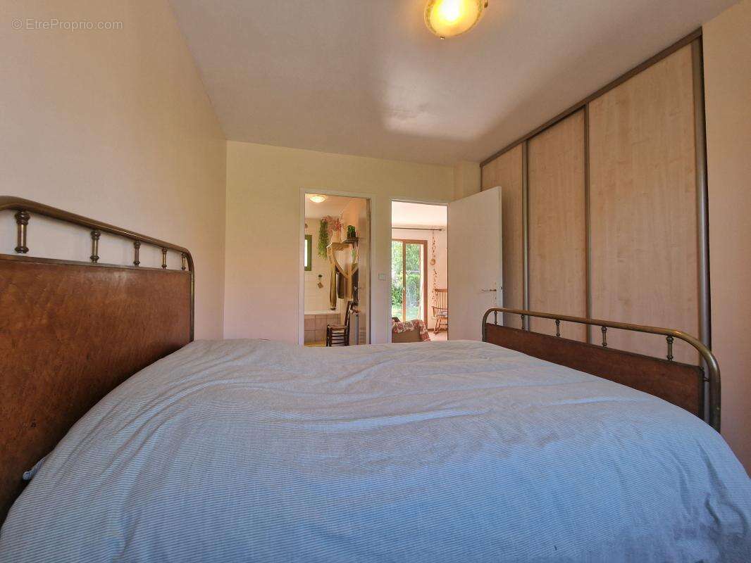 Maison à VAIRES-SUR-MARNE